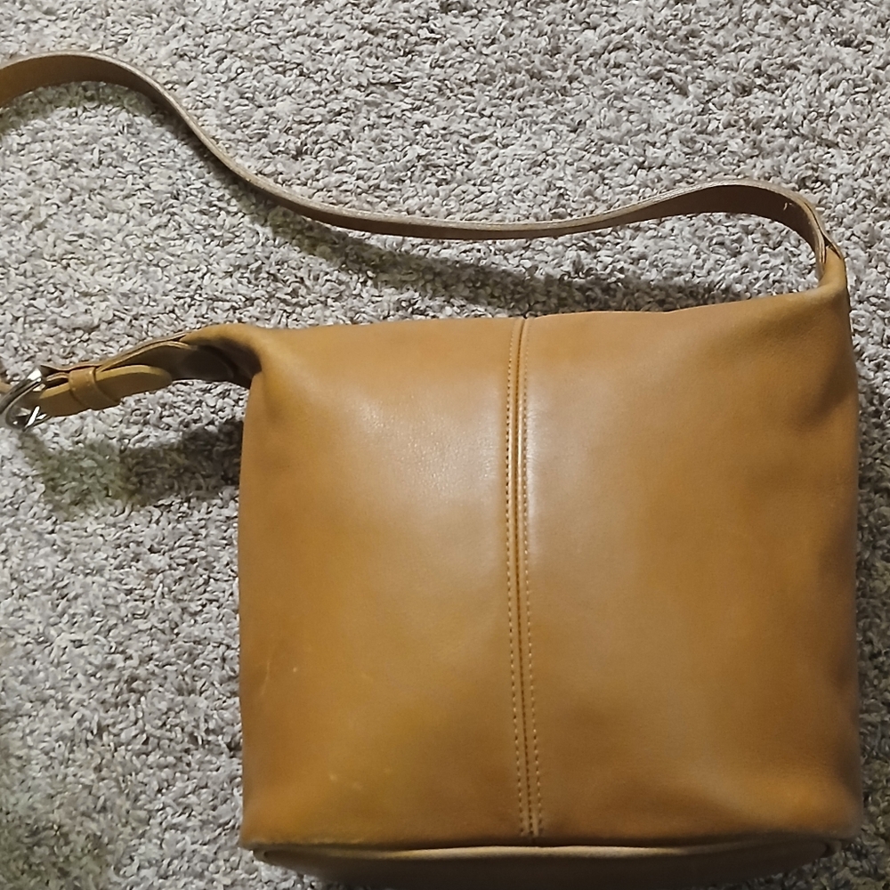 Vintage 1998 Coach Soho Mini Bucket Bag B8C-4148 British Tan Leather Made in USA - Picture 3 of 10